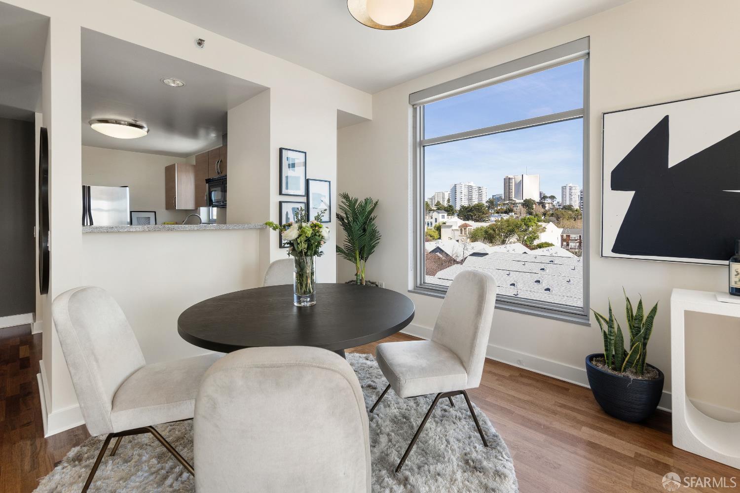 Photo #3: 426108028 Listing: Photo #3