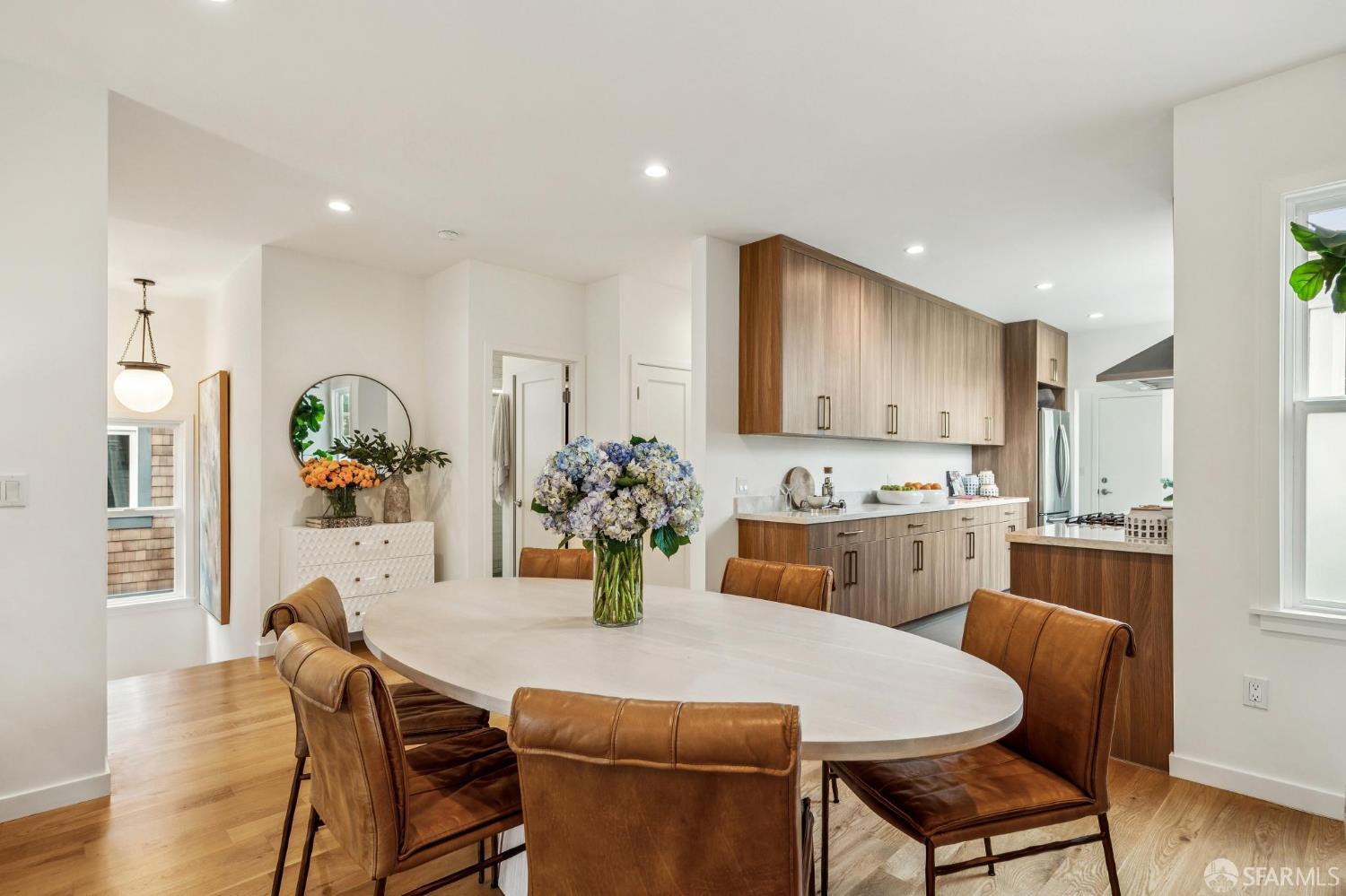 Detail Gallery Image 8 of 16 For 238 Alma St, San Francisco,  CA 94117 - 2 Beds | 1 Baths