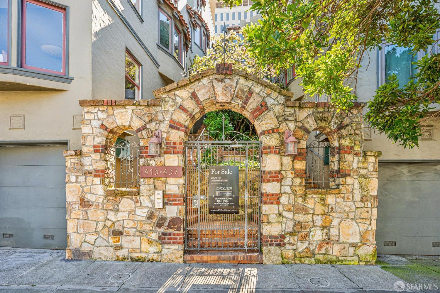 Detail Gallery Image 3 of 40 For 415 Carl St, San Francisco,  CA 94117 - 1 Beds | 1 Baths