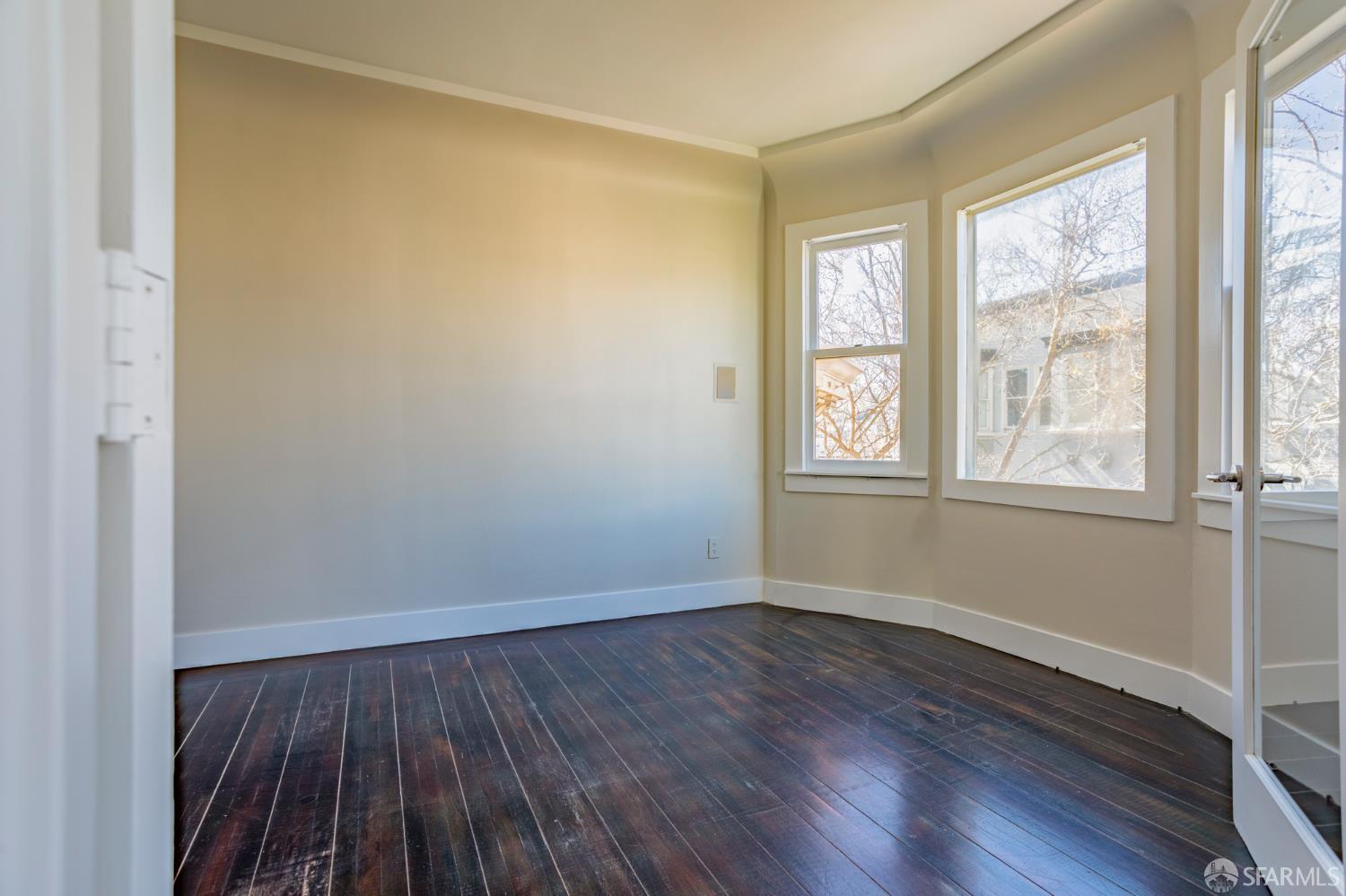 Detail Gallery Image 11 of 22 For 495 Greenwich St #5,  San Francisco,  CA 94133 - 1 Beds | 1 Baths