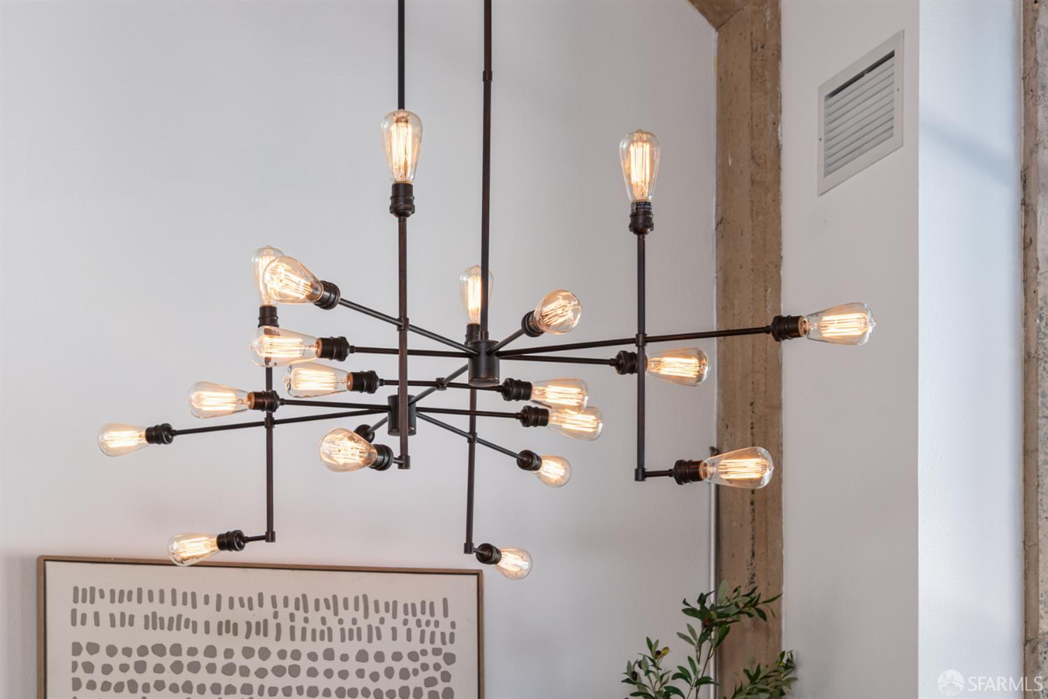 Photo #8: 426106192 Listing: Photo #8