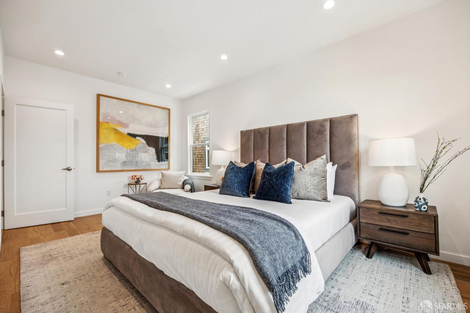 Detail Gallery Image 12 of 16 For 238 Alma St, San Francisco,  CA 94117 - 2 Beds | 1 Baths