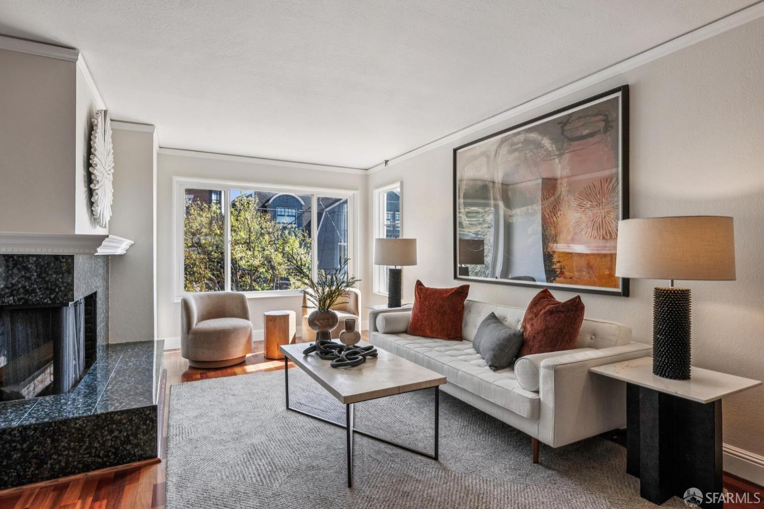 Detail Gallery Image 4 of 38 For 2315 Divisadero St #M,  San Francisco,  CA 94116 - 2 Beds | 2 Baths