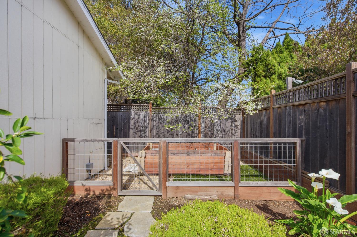 Detail Gallery Image 51 of 57 For 736 28th Ave, San Mateo,  CA 94403 - 5 Beds | 3 Baths