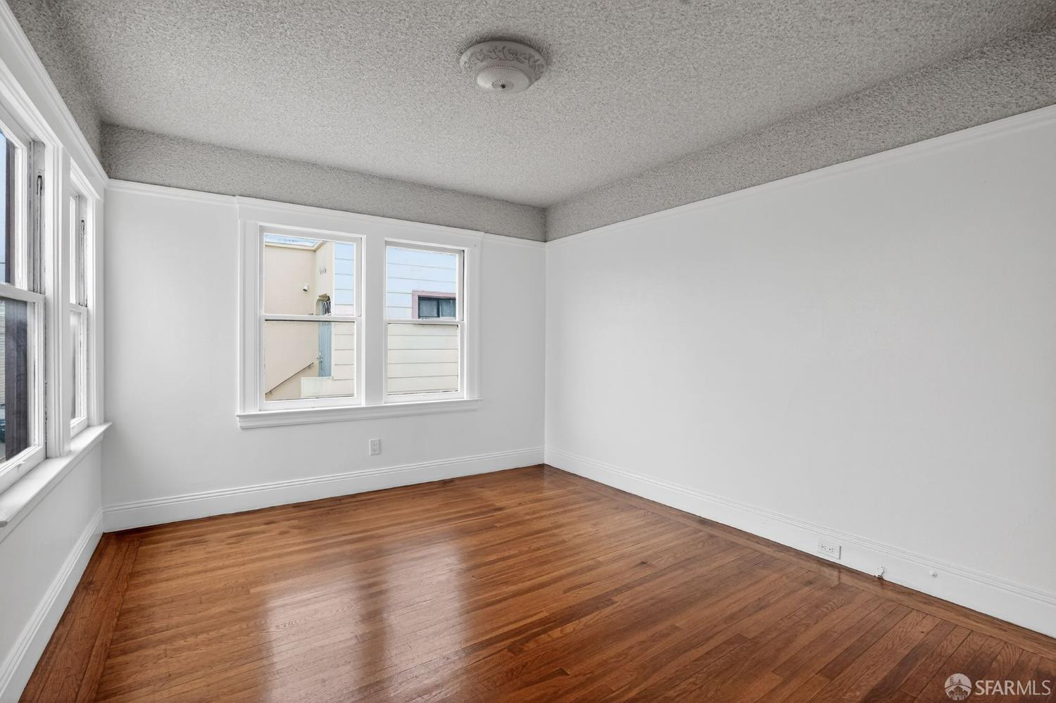 Detail Gallery Image 11 of 21 For 59 Acton St, Daly City,  CA 94014 - 3 Beds | 1/1 Baths