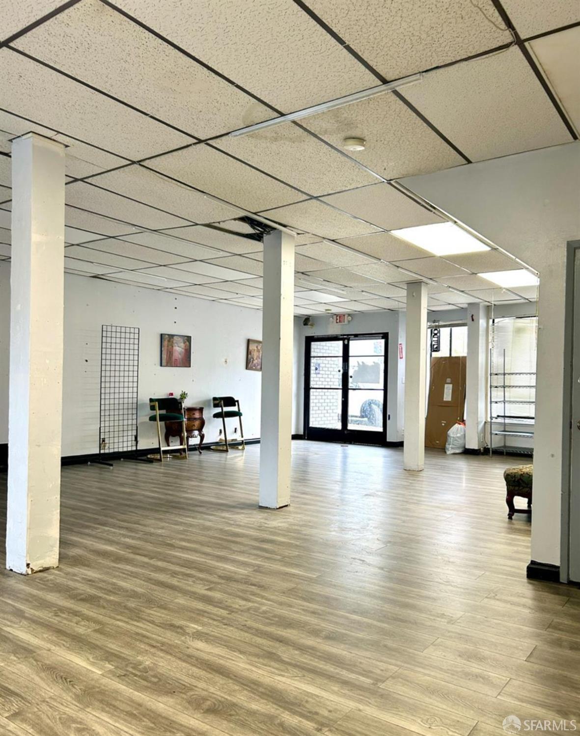 6454 Mission, Daly City, CA, 94014