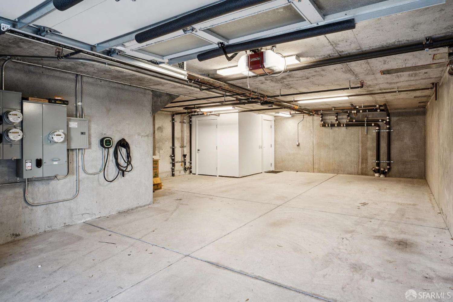 Detail Gallery Image 75 of 80 For 268 Grand View Ave, San Francisco,  CA 94114 - 4 Beds | 3 Baths