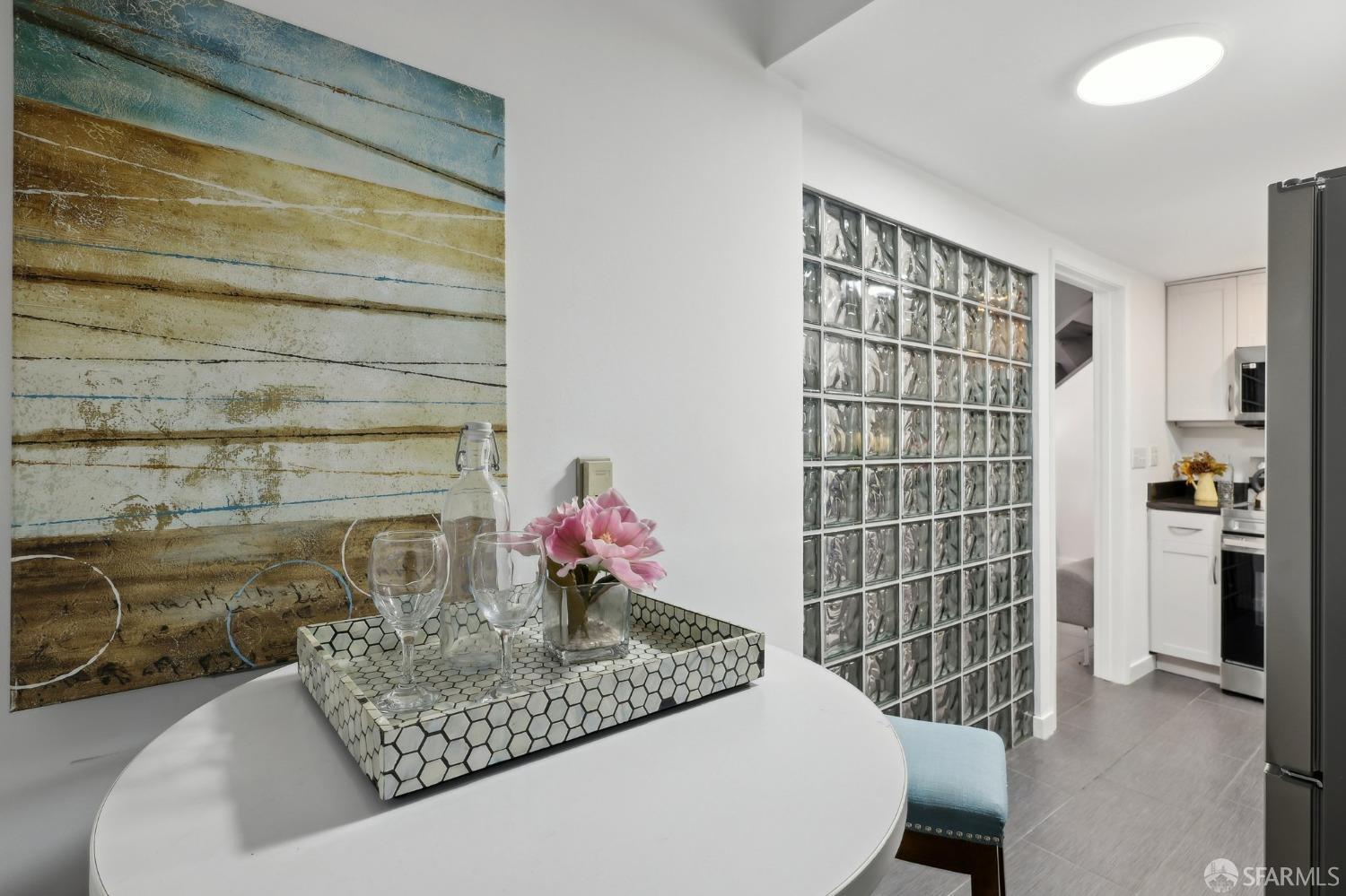 Detail Gallery Image 19 of 26 For 155 Harriet St #3,  San Francisco,  CA 94103 - 1 Beds | 1/1 Baths