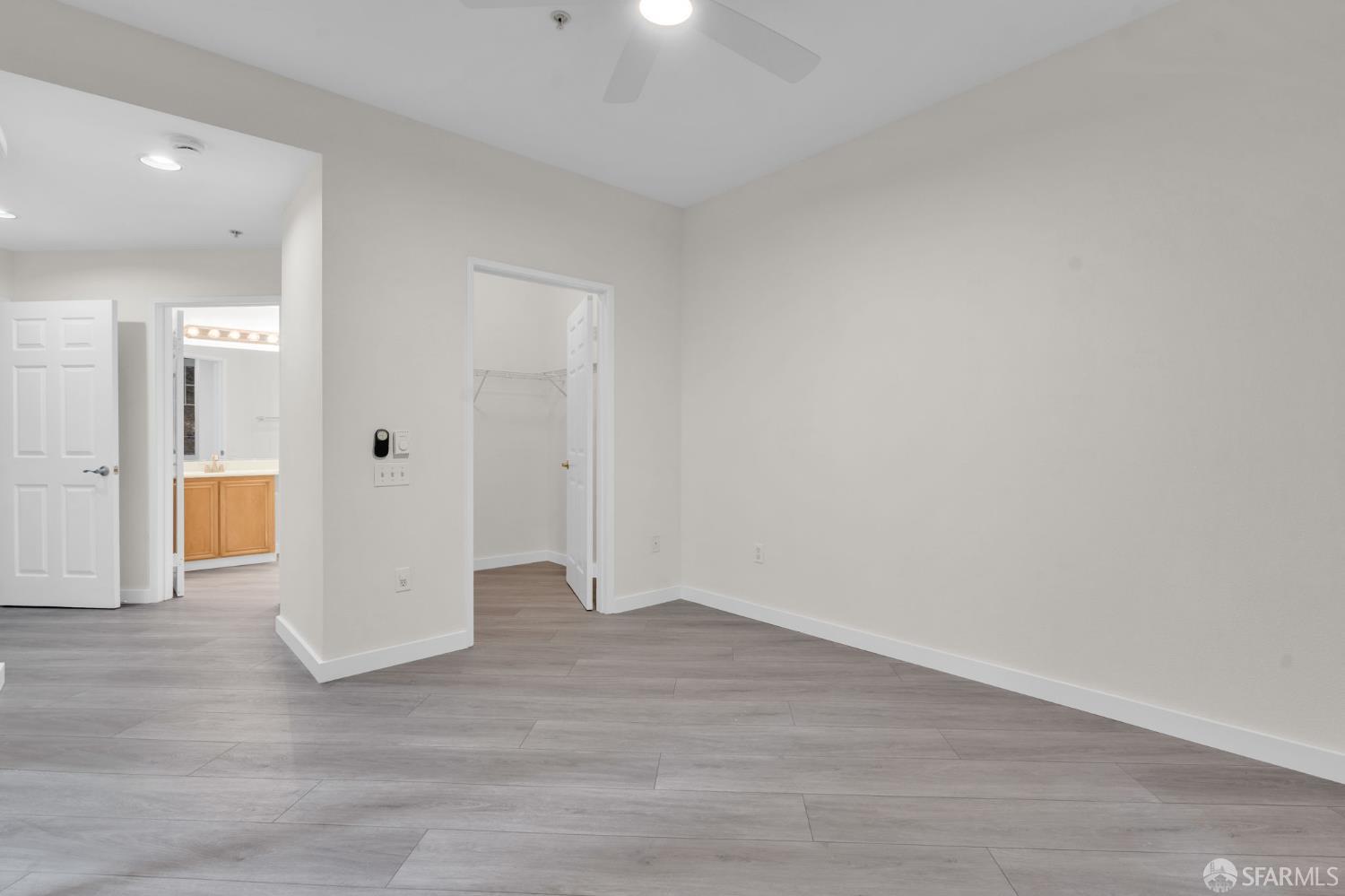 Detail Gallery Image 17 of 27 For 200 Caldecott Ln #107,  Oakland,  CA 94618 - 2 Beds | 2 Baths