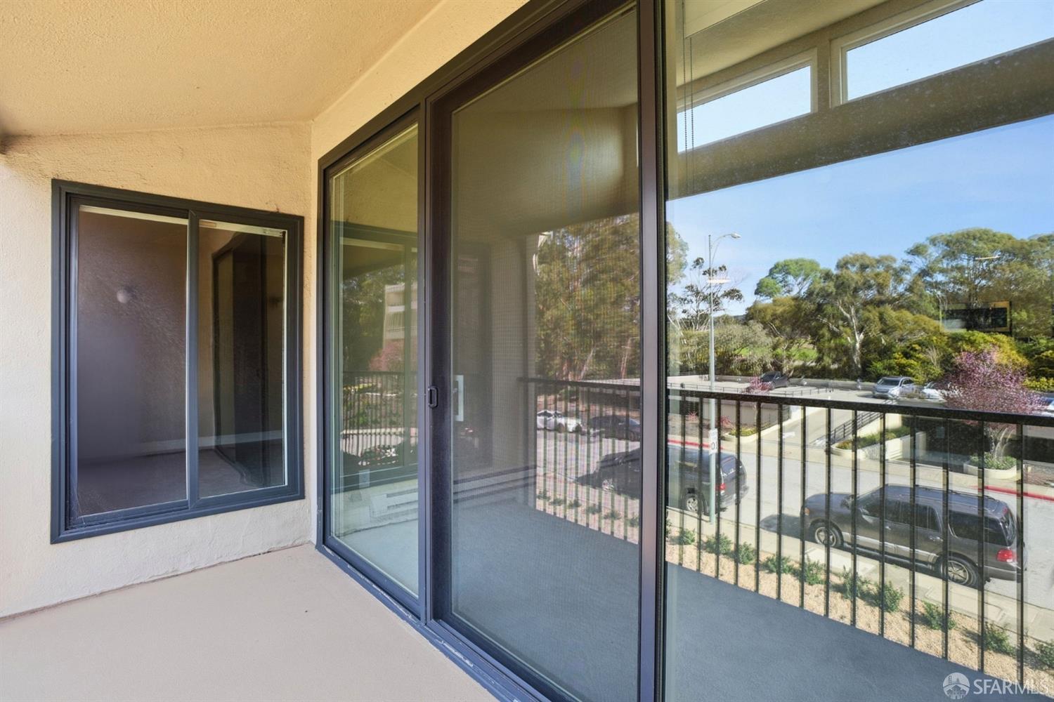 Detail Gallery Image 30 of 52 For 1550 Frontera Way #319,  Millbrae,  CA 94030 - 1 Beds | 1 Baths