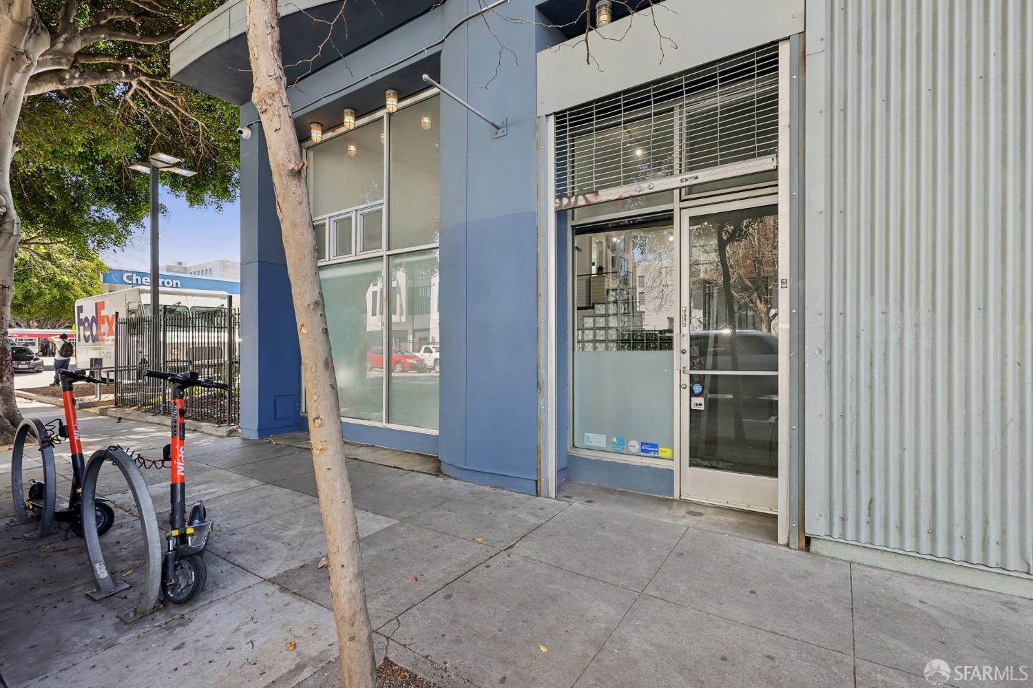 Detail Gallery Image 3 of 26 For 155 Harriet St #3,  San Francisco,  CA 94103 - 1 Beds | 1/1 Baths