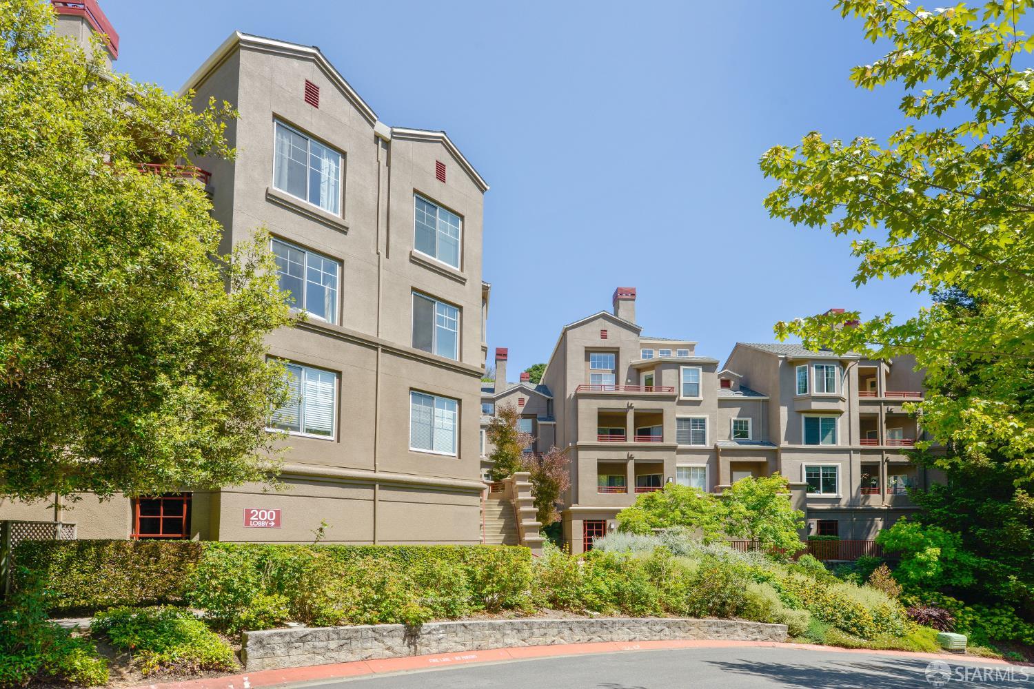 Front Image Thumbnail for SF426109133