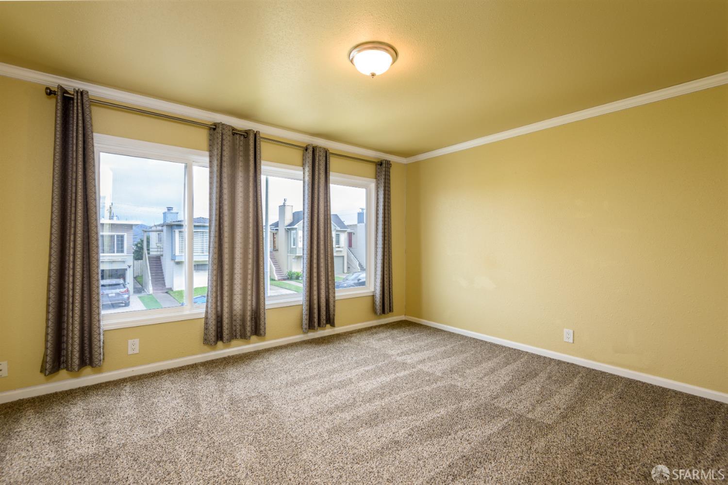 Detail Gallery Image 8 of 16 For 1420 S Mayfair Ave, Daly City,  CA 94015 - 2 Beds | 1 Baths