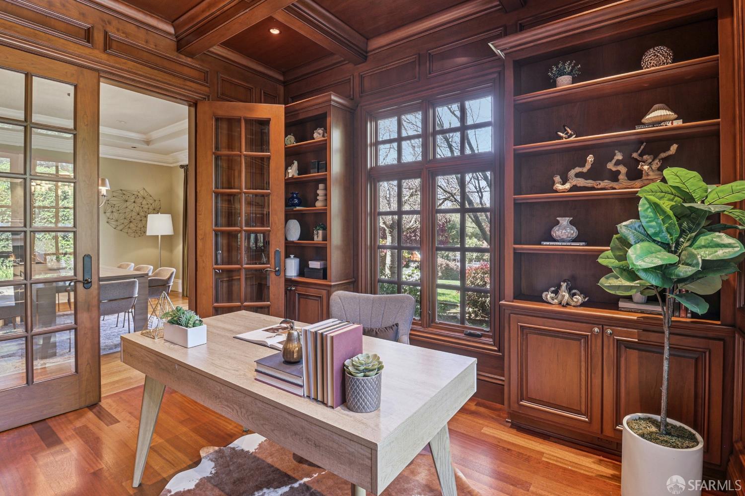 Detail Gallery Image 16 of 57 For 575 Pullman Rd, Hillsborough,  CA 94010 - 5 Beds | 4/1 Baths