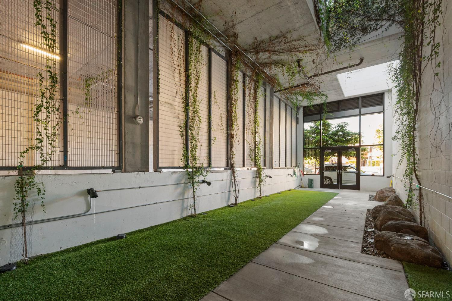 Photo #45: 426107274 Listing: Photo #45