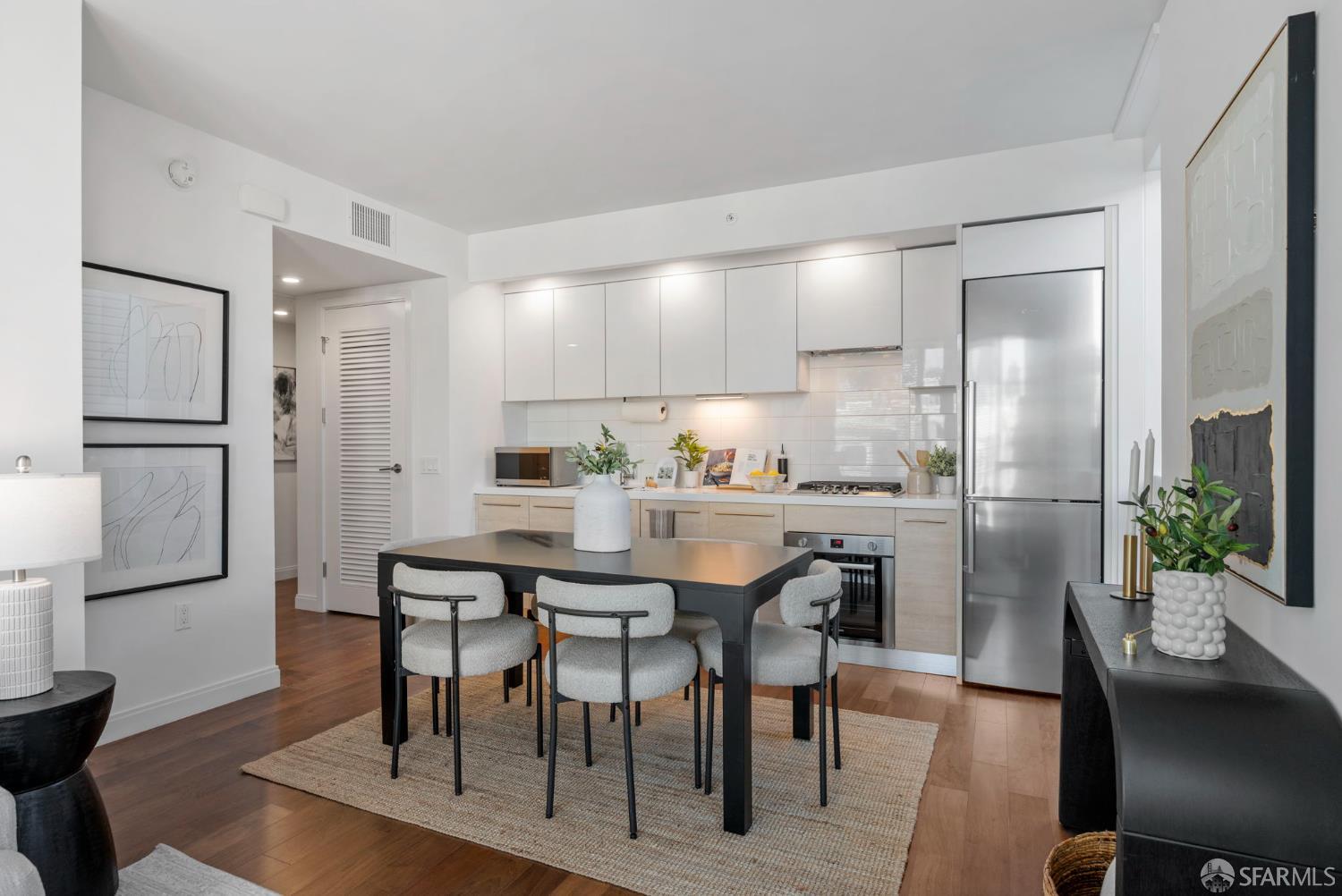 Photo #9: 426107274 Listing: Photo #9