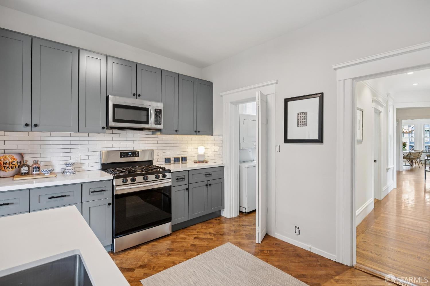 Detail Gallery Image 28 of 84 For 810 Dolores St, San Francisco,  CA 94110 - – Beds | – Baths