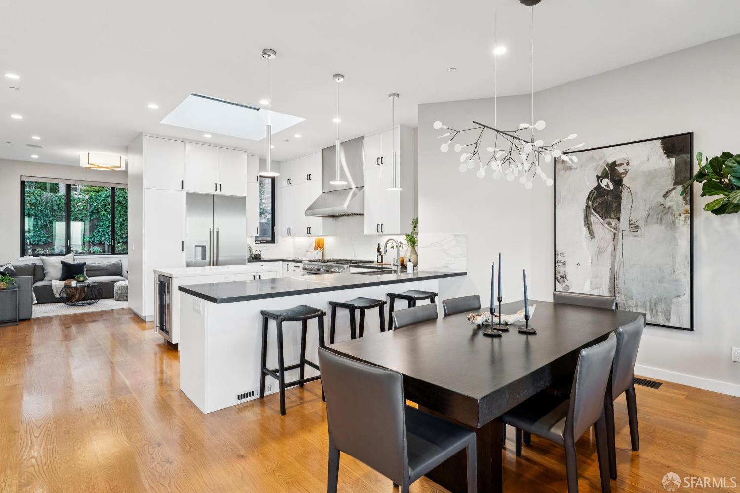 Detail Gallery Image 24 of 80 For 268 Grand View Ave, San Francisco,  CA 94114 - 4 Beds | 3 Baths