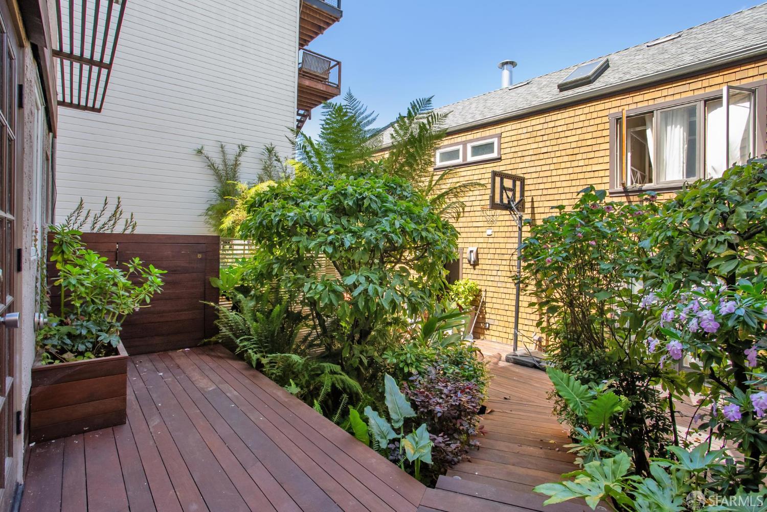 Photo #37: 426109060 Listing: Photo #37