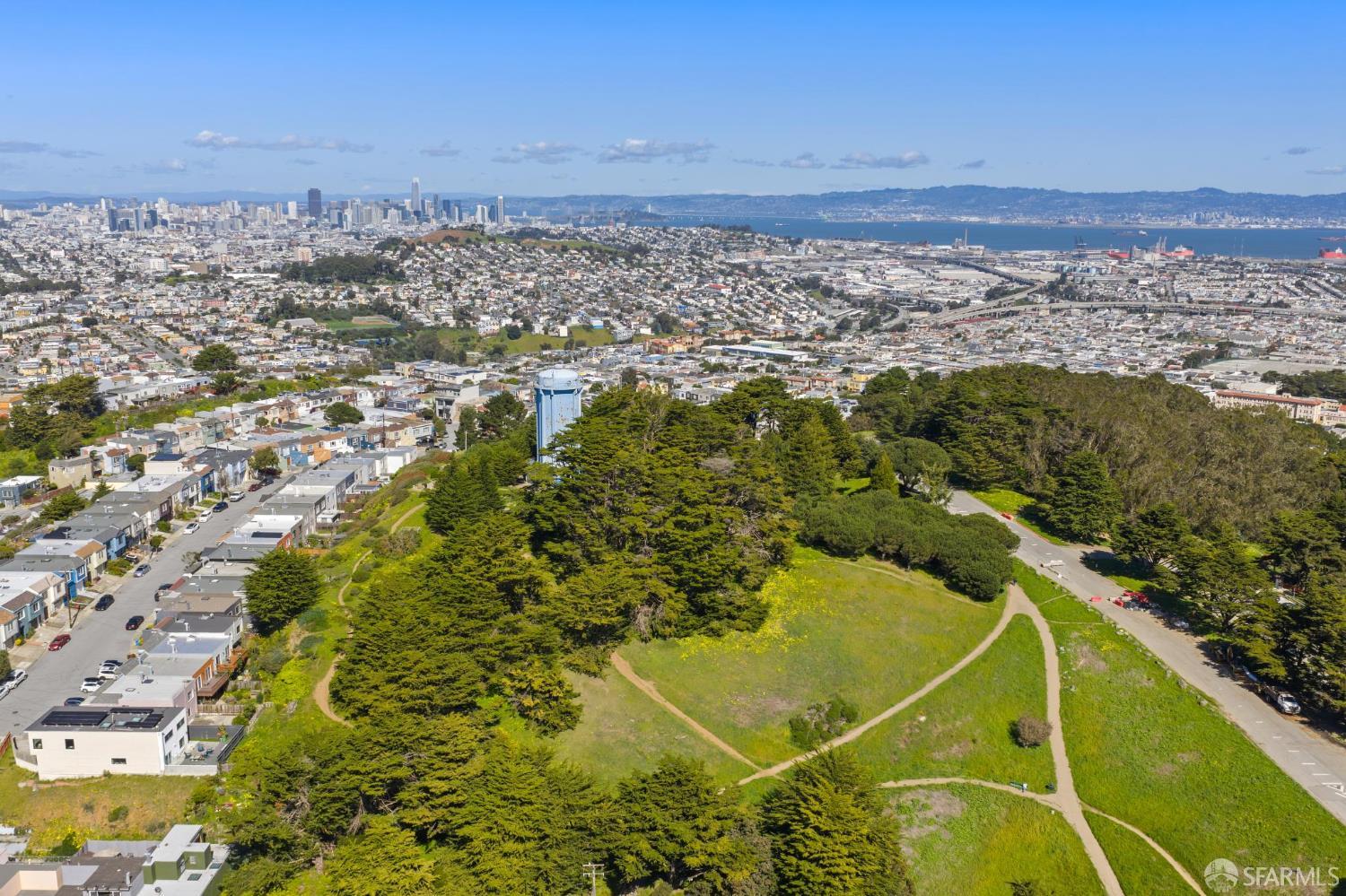 Detail Gallery Image 89 of 90 For 68 Vienna St, San Francisco,  CA 94112 - 3 Beds | 3 Baths