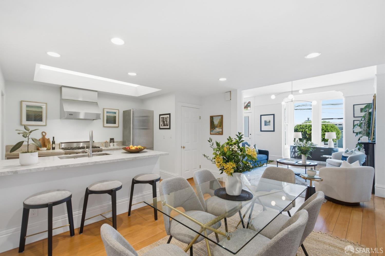 Detail Gallery Image 10 of 88 For 512 Connecticut St, San Francisco,  CA 94107 - 3 Beds | 2/1 Baths