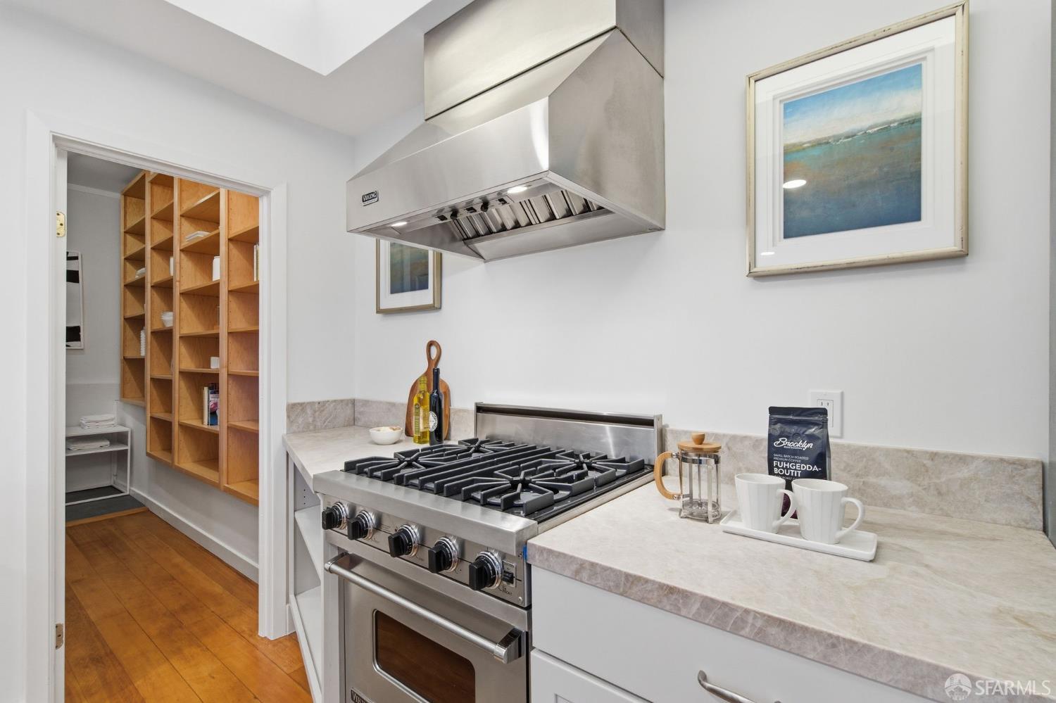 Detail Gallery Image 16 of 88 For 512 Connecticut St, San Francisco,  CA 94107 - 3 Beds | 2/1 Baths