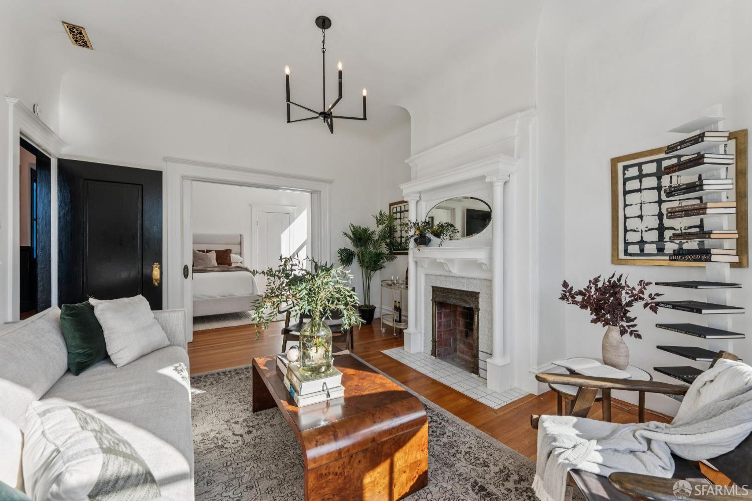 Photo #8: 426109439 Listing: Photo #8