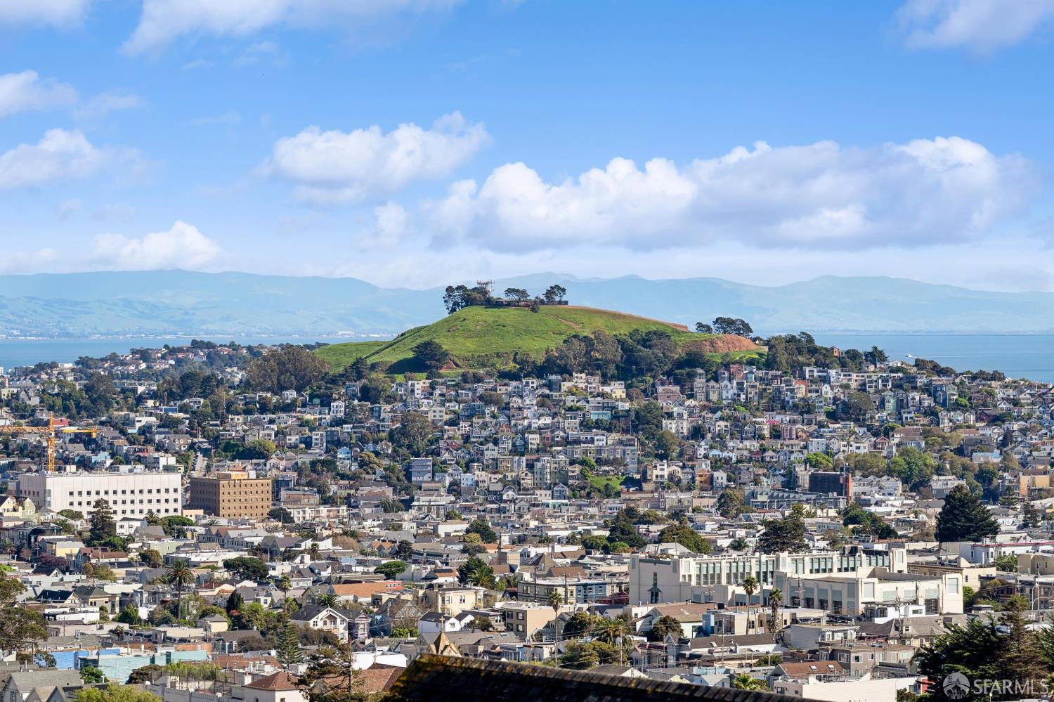 Detail Gallery Image 16 of 80 For 268 Grand View Ave, San Francisco,  CA 94114 - 4 Beds | 3 Baths