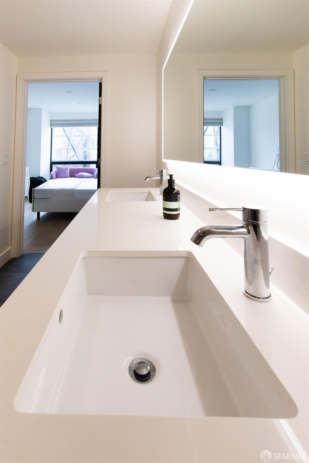 Detail Gallery Image 30 of 51 For 3620 Cesar Chavez St #203,  San Francisco,  CA 94110 - 2 Beds | 2 Baths