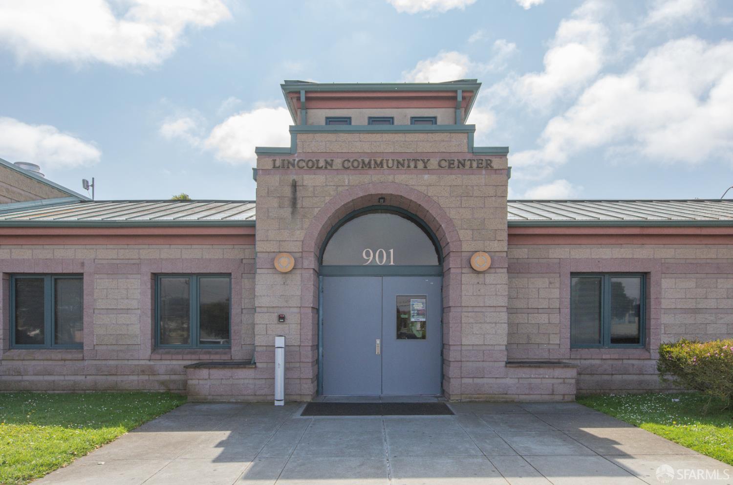 Detail Gallery Image 74 of 96 For 85 Concord St, San Francisco,  CA 94112 - 2 Beds | 1/1 Baths