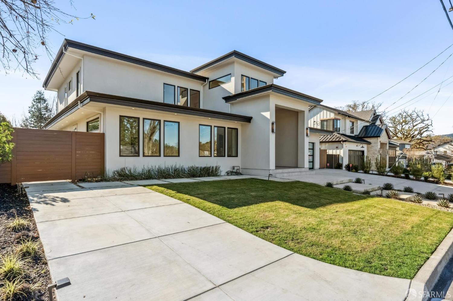 Detail Gallery Image 4 of 84 For 270 Cameo Dr, Danville,  CA 94526 - 4 Beds | 4/1 Baths