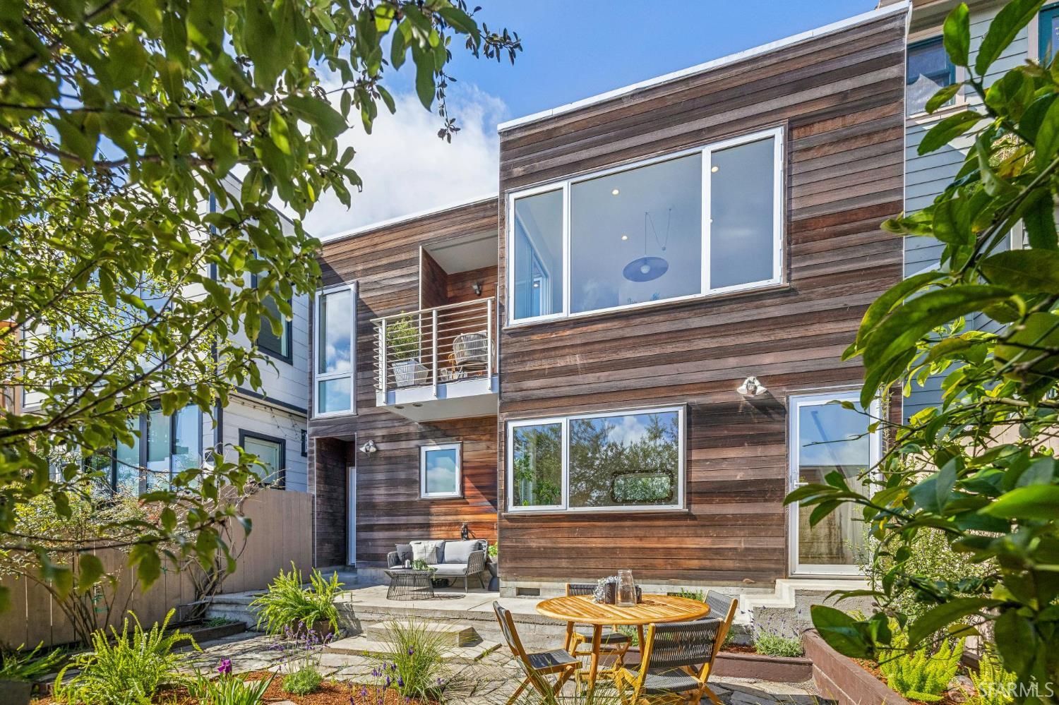 Detail Gallery Image 46 of 89 For 115 Ellsworth St, San Francisco,  CA 94110 - 3 Beds | 3 Baths