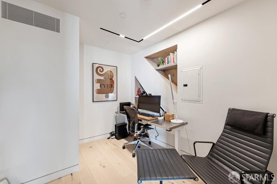 Detail Gallery Image 12 of 55 For 333 Bush St #4006,  San Francisco,  CA 94104 - 2 Beds | 2 Baths