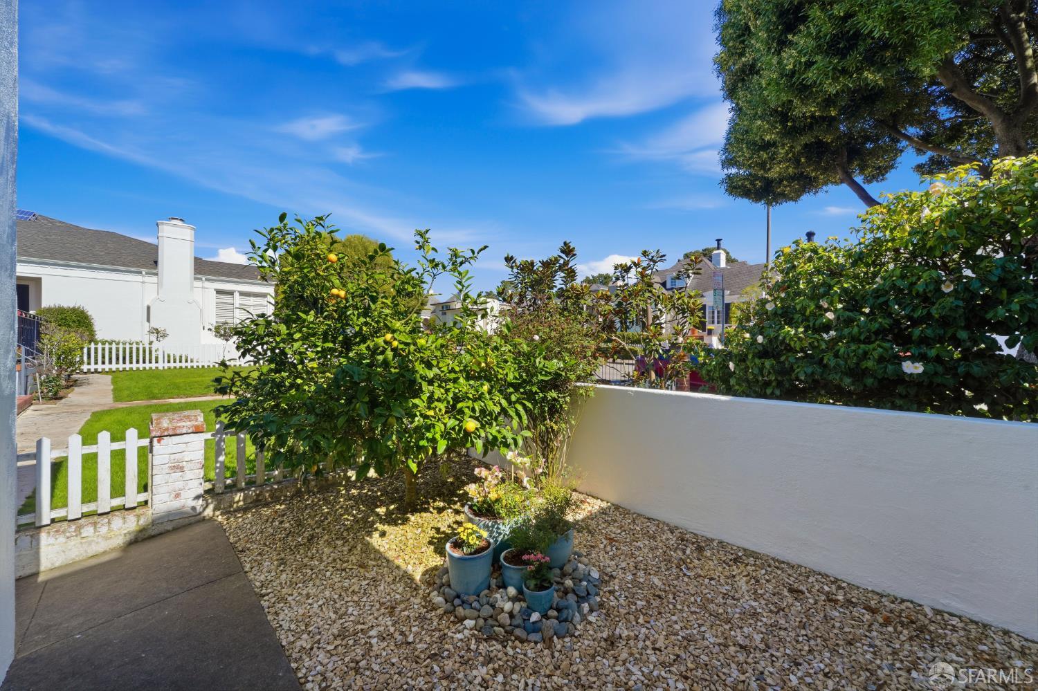 Detail Gallery Image 38 of 45 For 100 Winston Dr, San Francisco,  CA 94132 - 3 Beds | 2/1 Baths