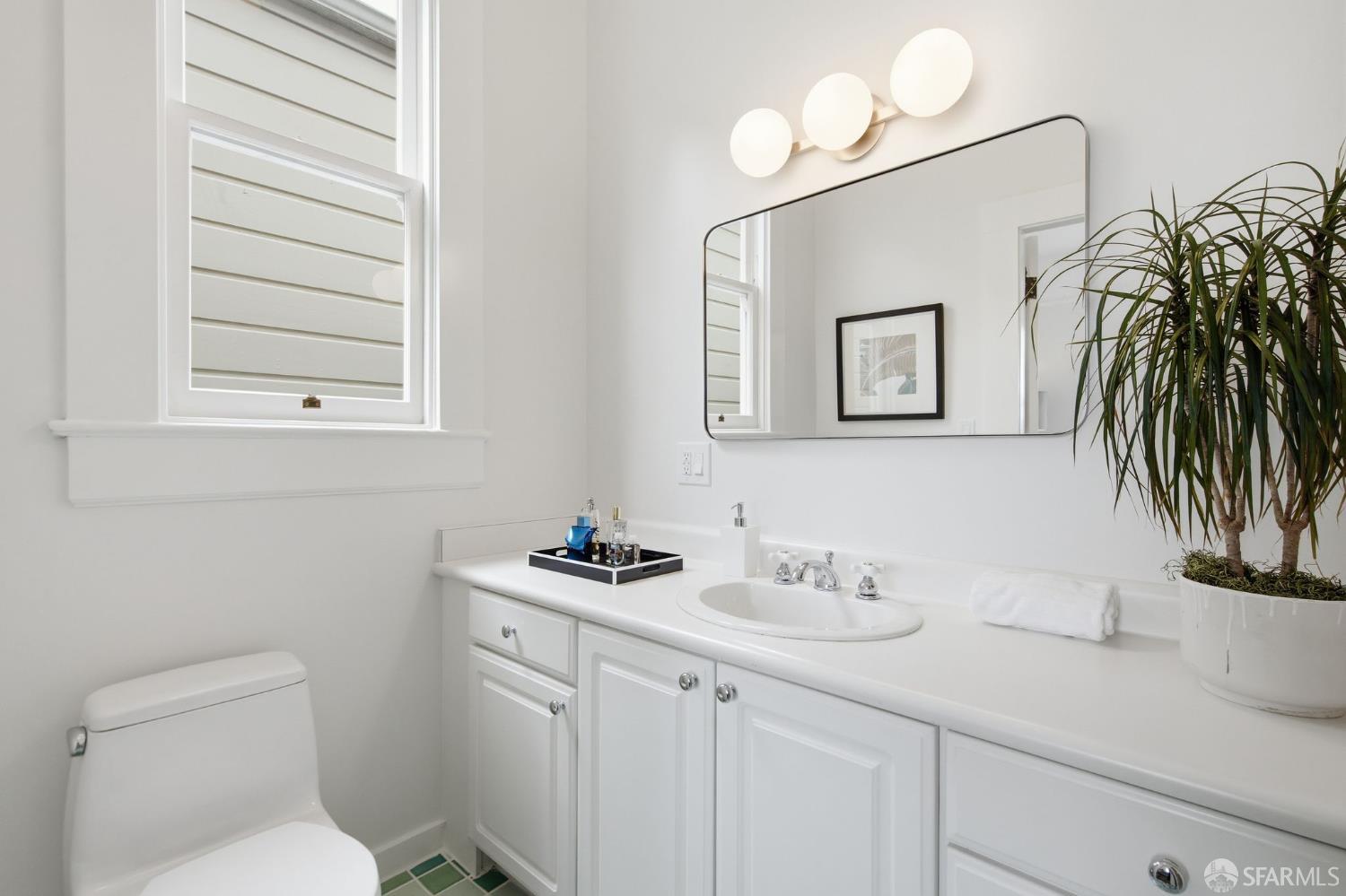 Detail Gallery Image 31 of 88 For 512 Connecticut St, San Francisco,  CA 94107 - 3 Beds | 2/1 Baths