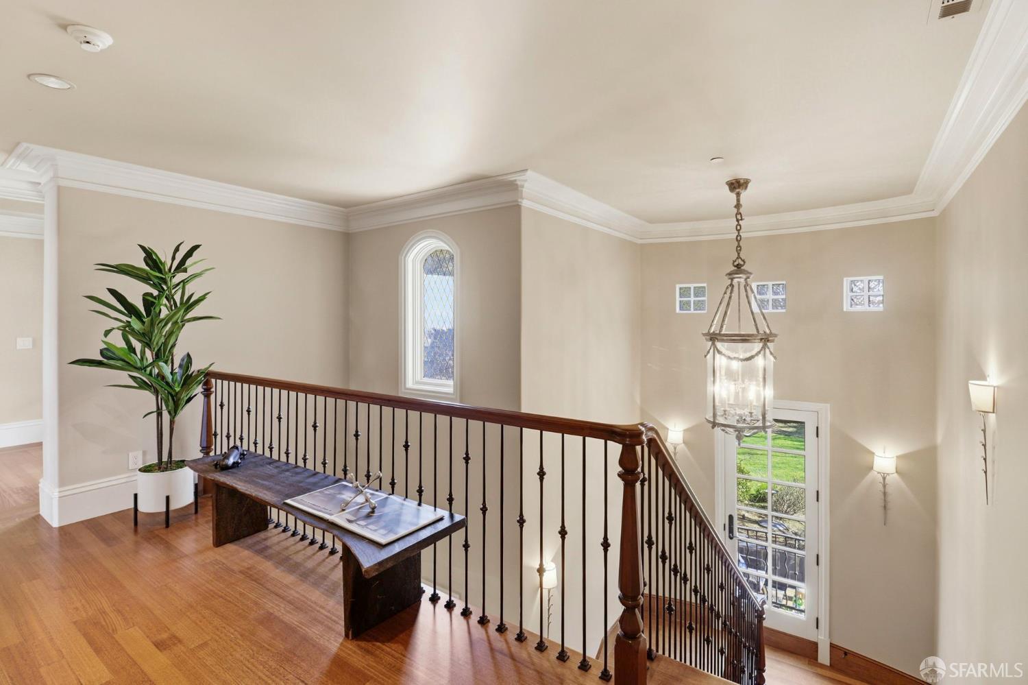 Detail Gallery Image 40 of 57 For 575 Pullman Rd, Hillsborough,  CA 94010 - 5 Beds | 4/1 Baths