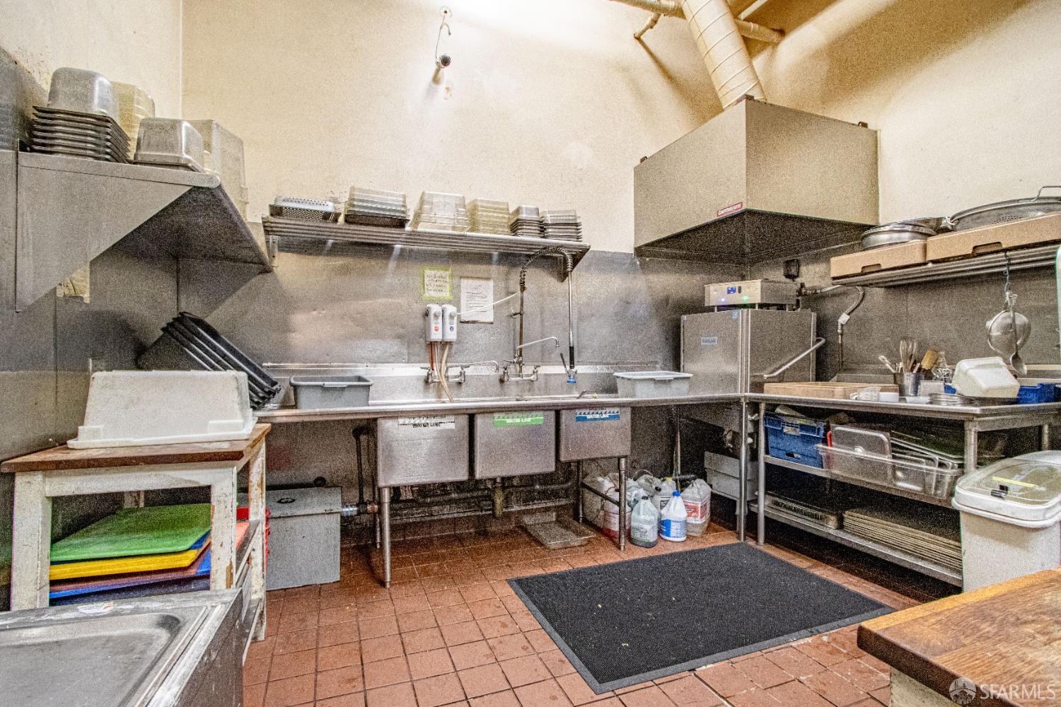 Detail Gallery Image 6 of 27 For 1865 Post St, San Francisco,  CA 94115 - – Beds | – Baths