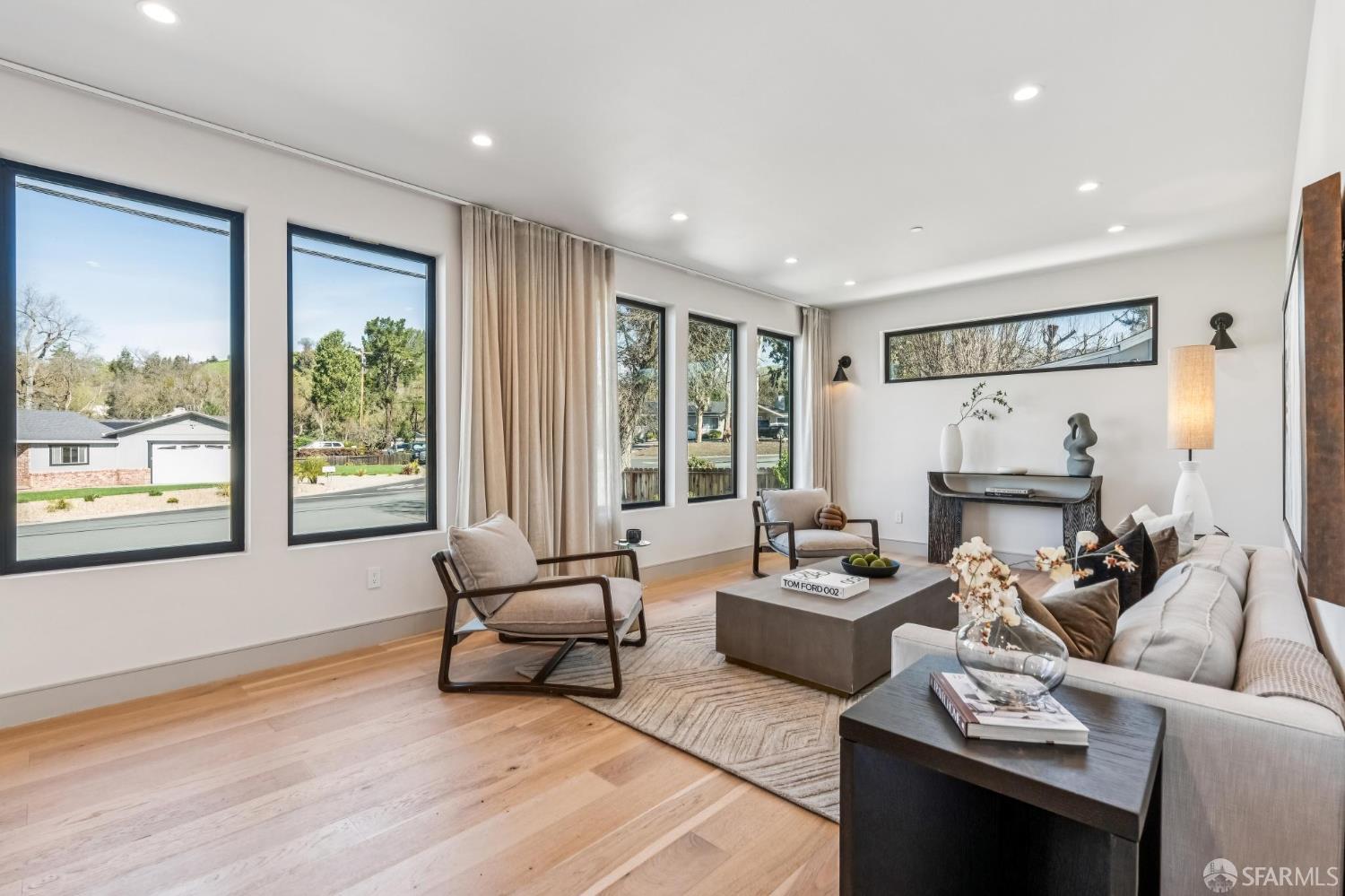 Detail Gallery Image 10 of 84 For 270 Cameo Dr, Danville,  CA 94526 - 4 Beds | 4/1 Baths