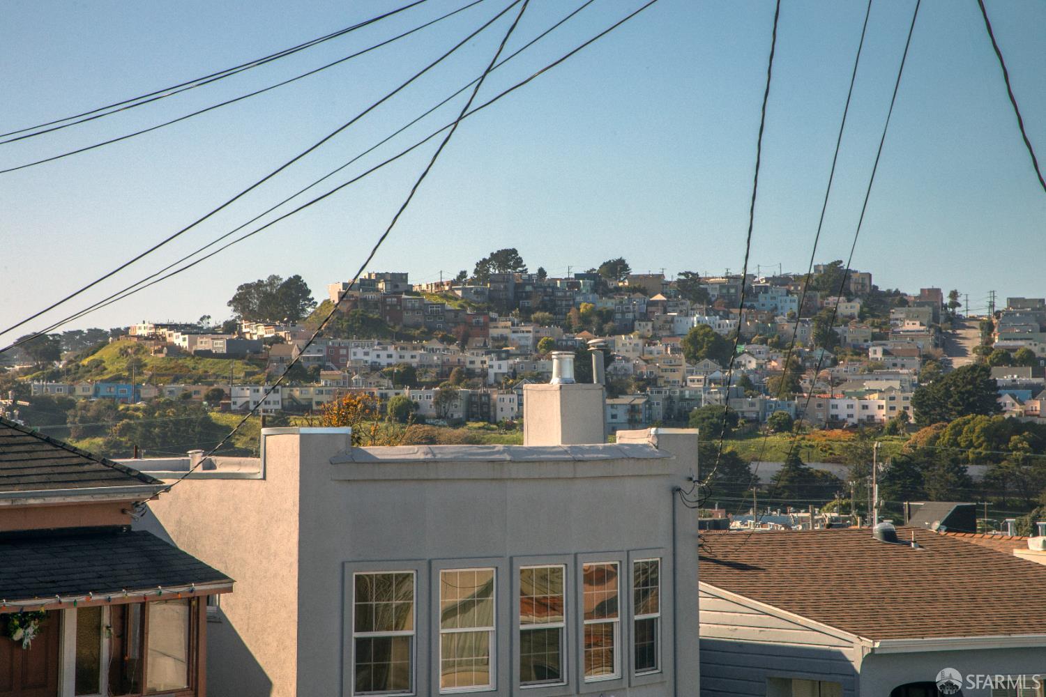 Detail Gallery Image 5 of 96 For 85 Concord St, San Francisco,  CA 94112 - 2 Beds | 1/1 Baths