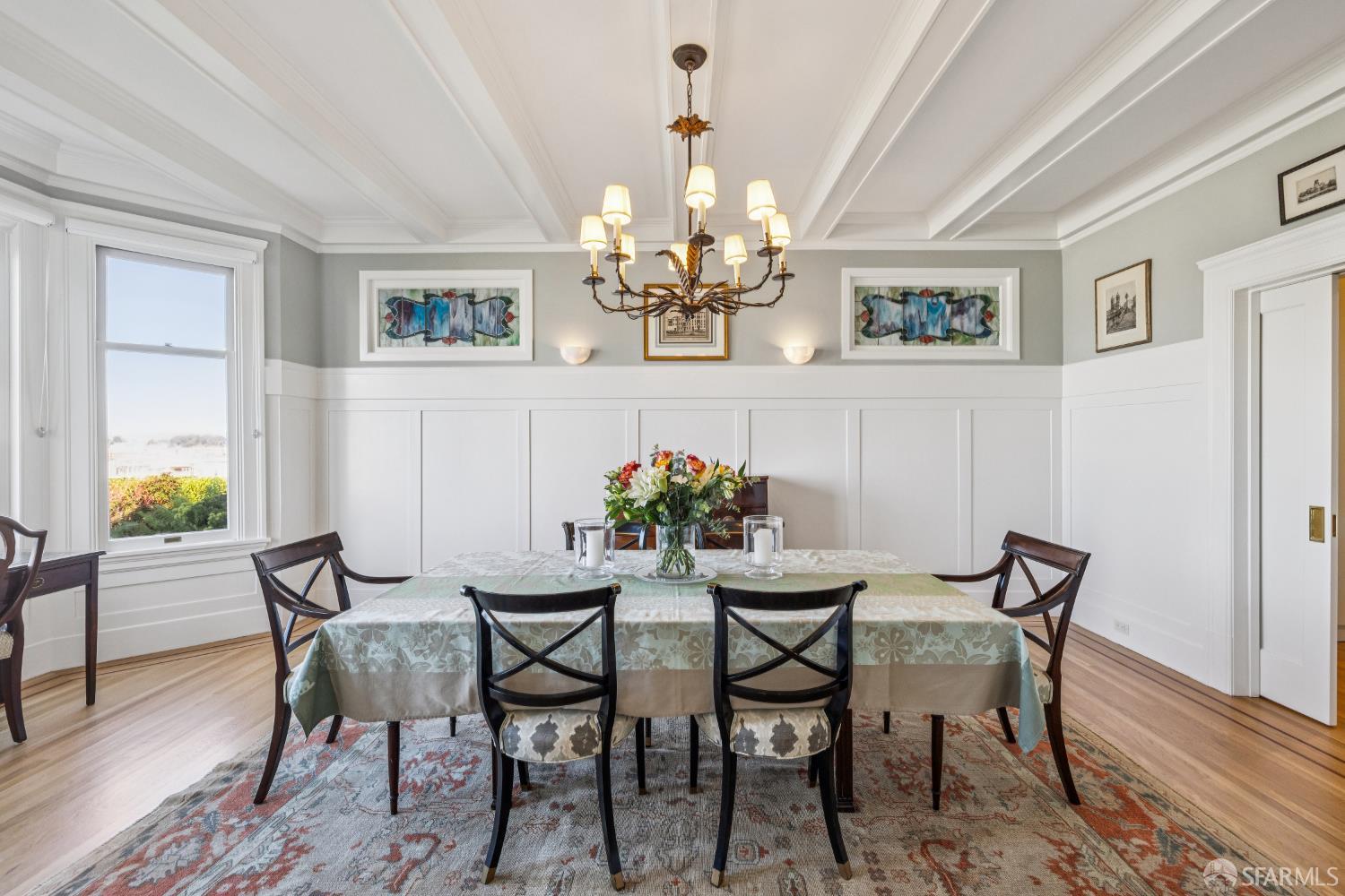 Detail Gallery Image 10 of 33 For 2450 Vallejo St, San Francisco,  CA 94123 - 3 Beds | 2 Baths