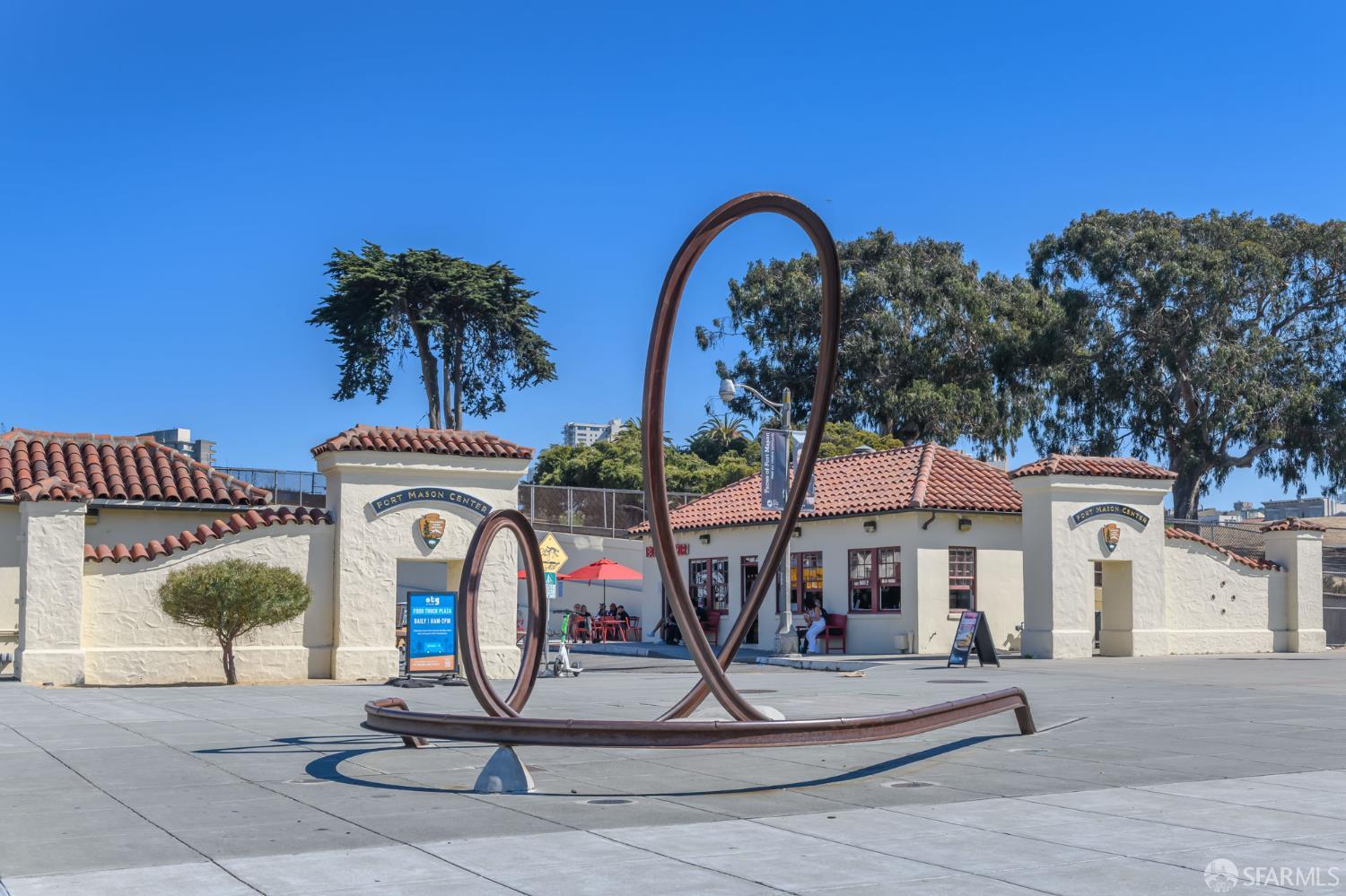 Detail Gallery Image 42 of 53 For 1257 Chestnut St #2,  San Francisco,  CA 94109 - 1 Beds | 1 Baths