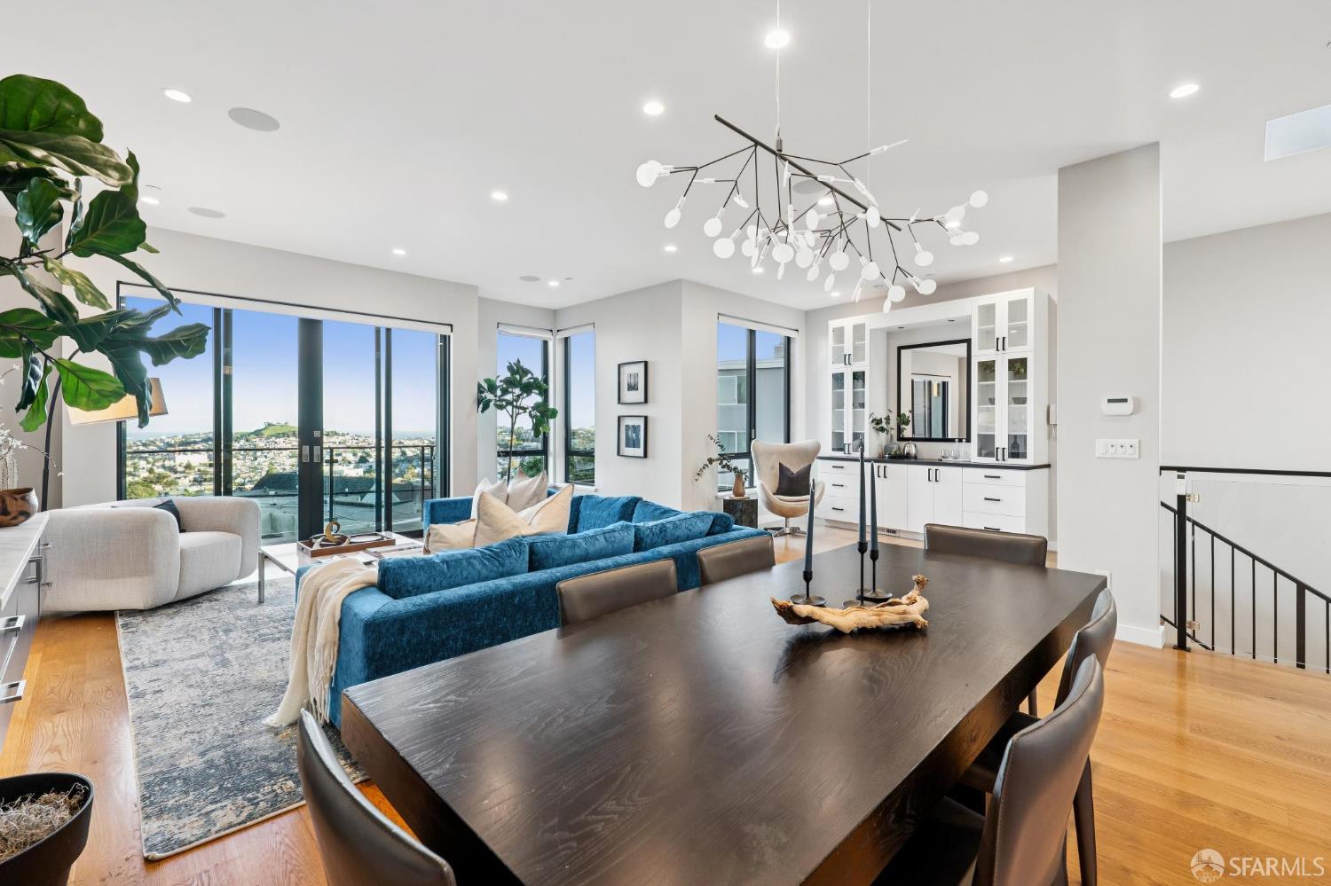 Detail Gallery Image 22 of 80 For 268 Grand View Ave, San Francisco,  CA 94114 - 4 Beds | 3 Baths