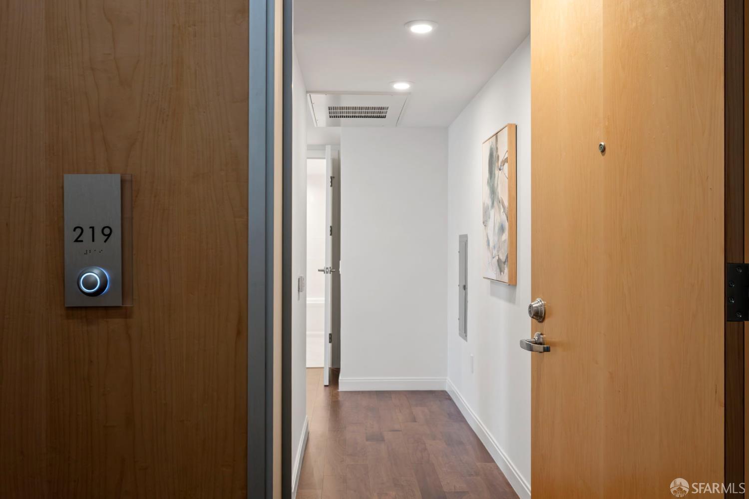 Photo #2: 426107274 Listing: Photo #2