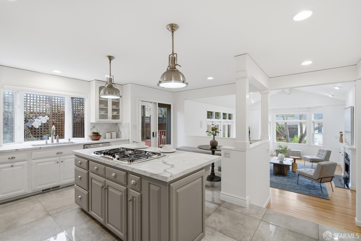 Detail Gallery Image 14 of 57 For 736 28th Ave, San Mateo,  CA 94403 - 5 Beds | 3 Baths