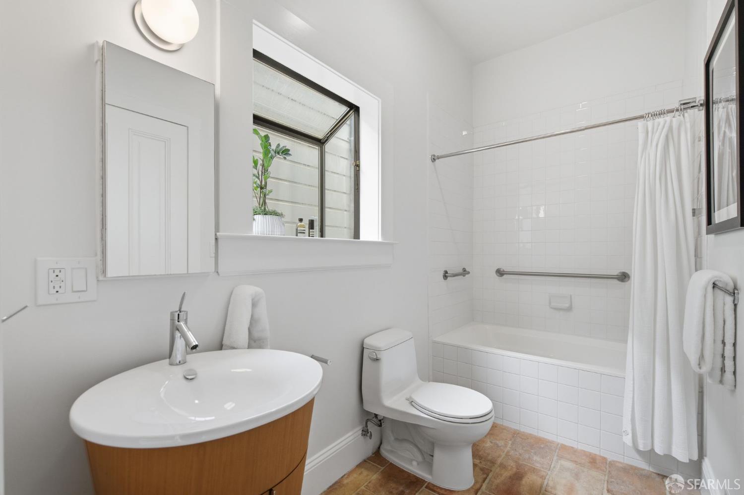 Detail Gallery Image 39 of 88 For 512 Connecticut St, San Francisco,  CA 94107 - 3 Beds | 2/1 Baths