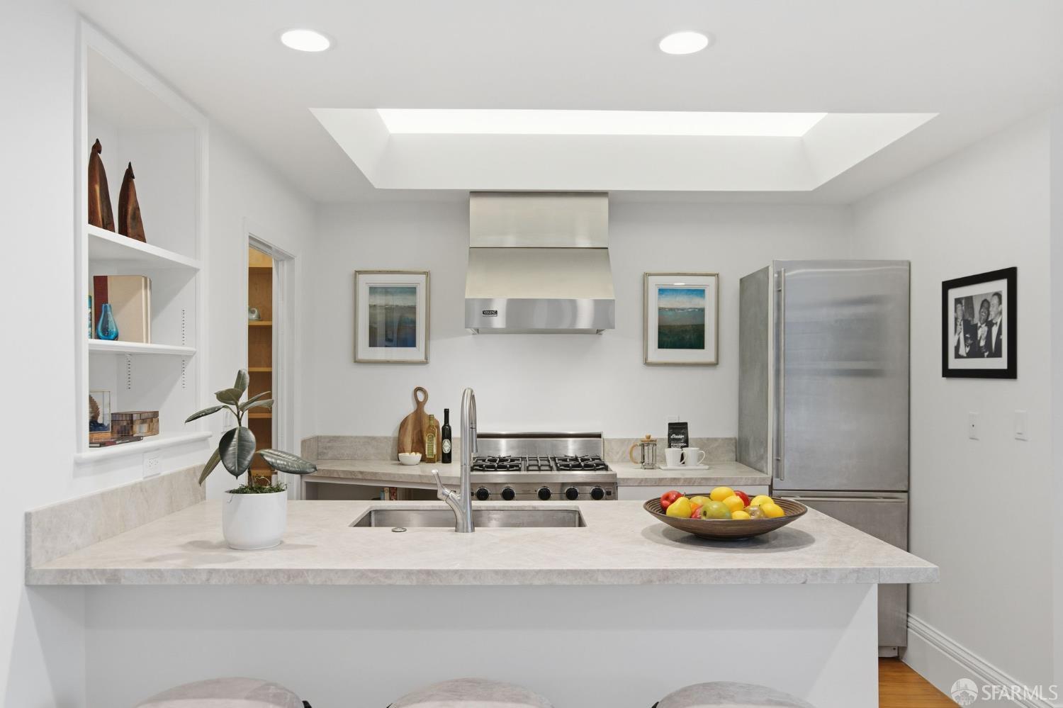 Detail Gallery Image 13 of 88 For 512 Connecticut St, San Francisco,  CA 94107 - 3 Beds | 2/1 Baths