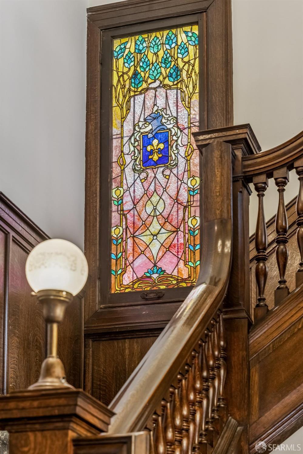 Detail Gallery Image 30 of 62 For 1461 Page St, San Francisco,  CA 94117 - 7 Beds | 4/2 Baths