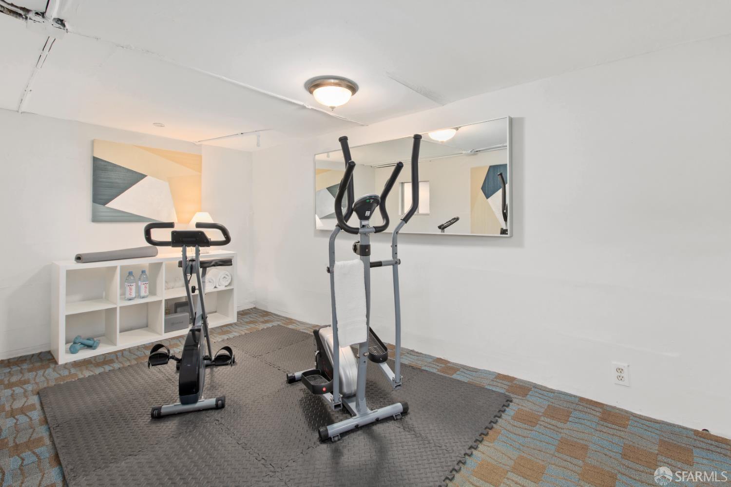 Detail Gallery Image 44 of 96 For 85 Concord St, San Francisco,  CA 94112 - 2 Beds | 1/1 Baths