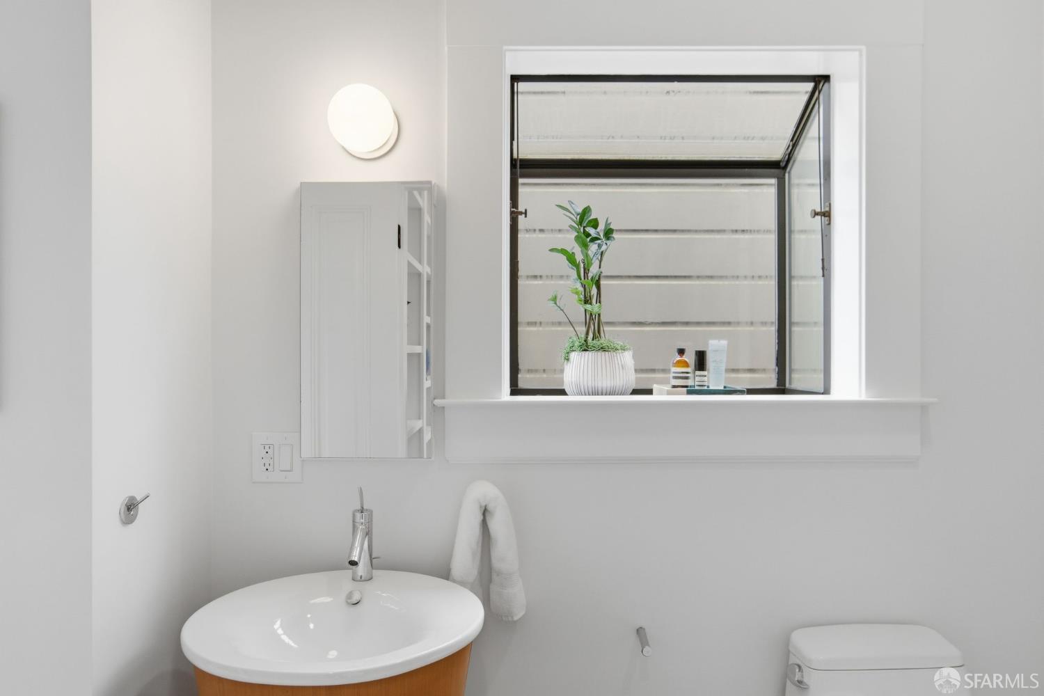 Detail Gallery Image 40 of 88 For 512 Connecticut St, San Francisco,  CA 94107 - 3 Beds | 2/1 Baths