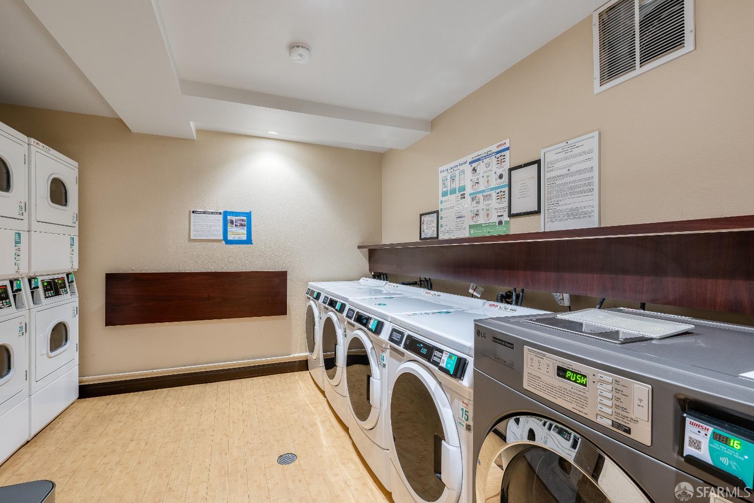 Detail Gallery Image 32 of 34 For 2250 24th St #231,  San Francisco,  CA 94107 - 2 Beds | 1 Baths